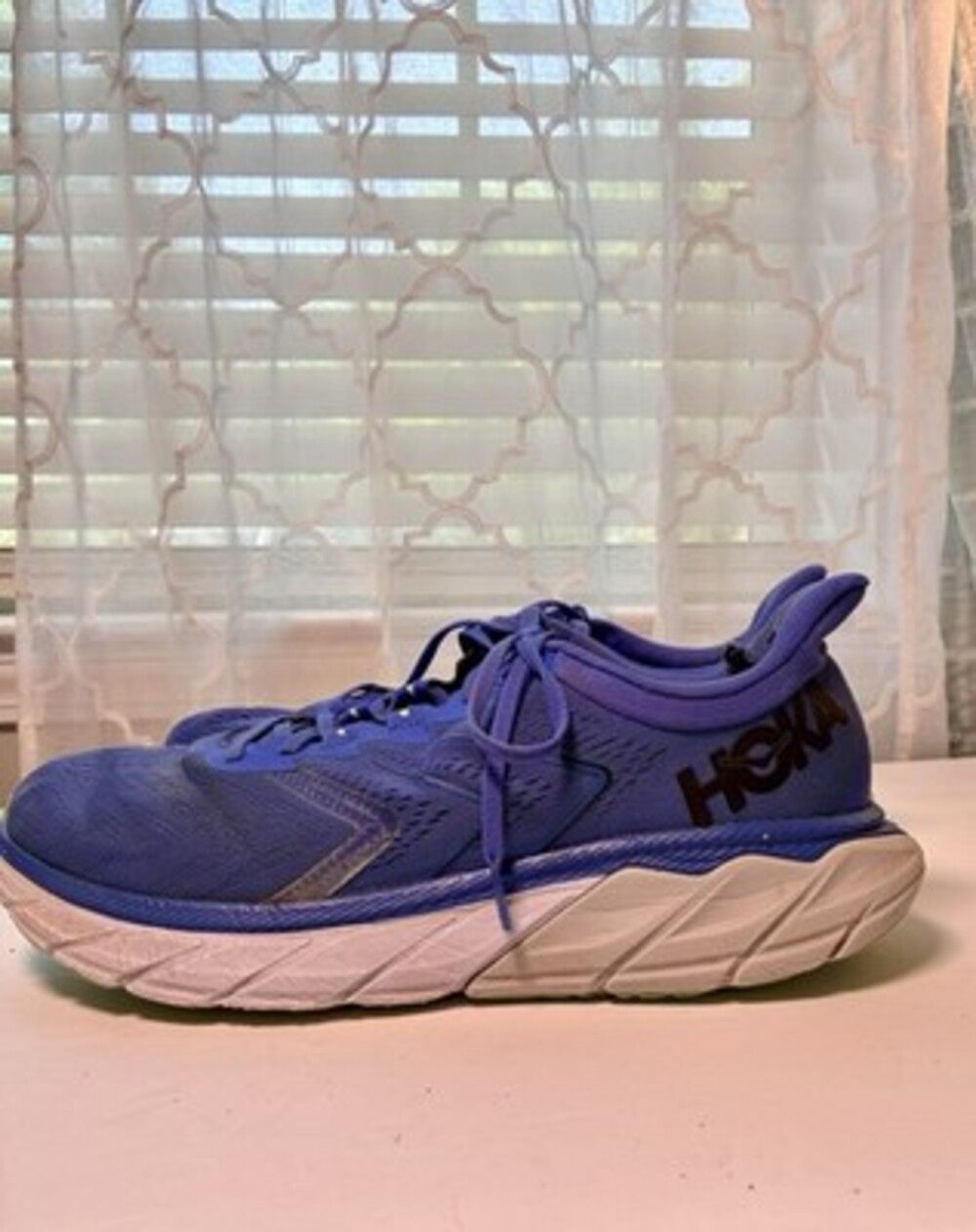 HOKA One One Arahi 5 Men’s Running Shoes Size 12D Blue